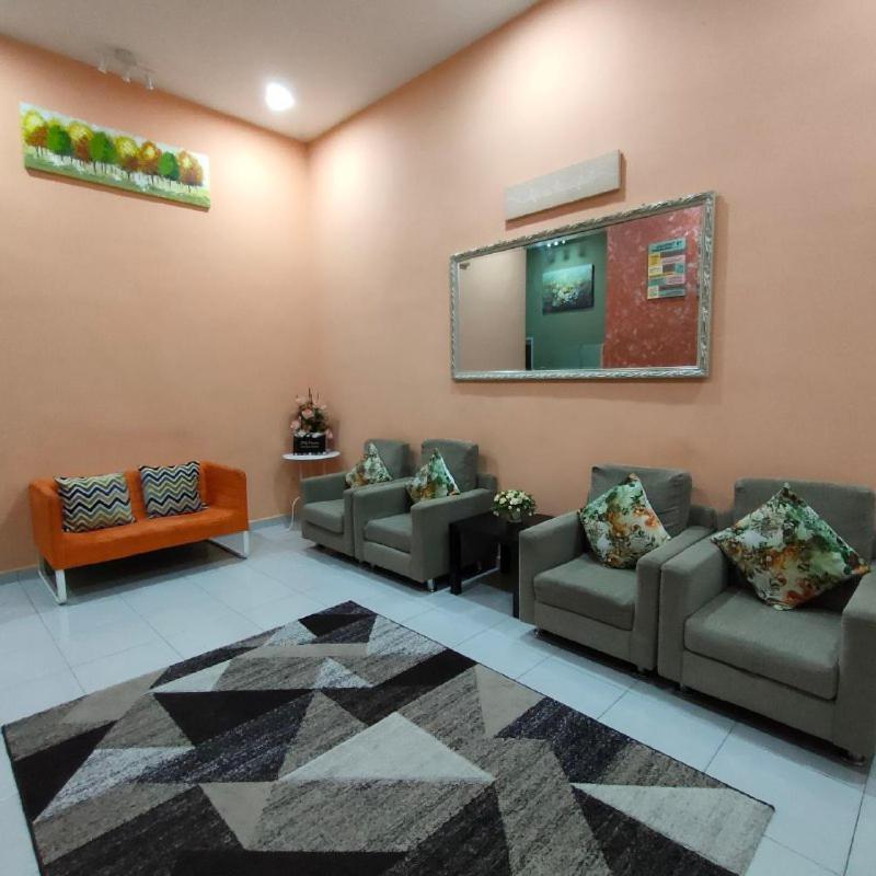 D'Q Putra Homestay Melaka Ngoại thất bức ảnh